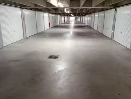 location garage fermé