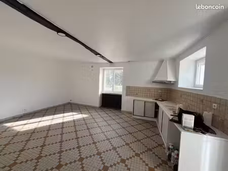 ferme 4 pièces 85 m²