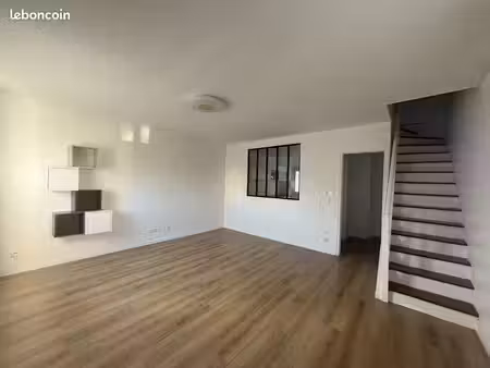 maison 4 pièces 82 m²