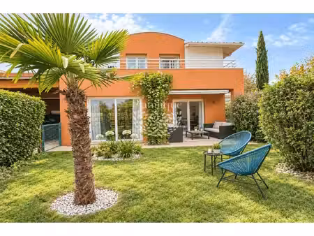 maison de luxe à vendre dans le quartier ouest