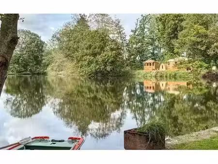 vente propriété 12 pièces 320 m² à lure (70200)  850 000 €