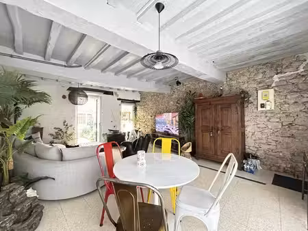 maison de bourg atypique - charme & cour intérieure