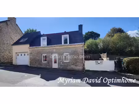 maison sans travaux avec jardin  terrasse et garage à rostrenen