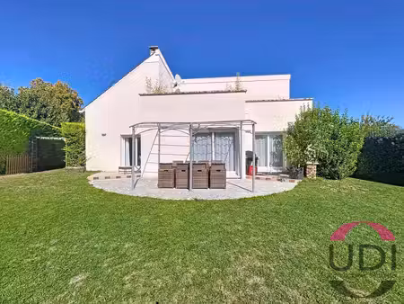 exclusivité udi - maison à vendre sur vert-le-petit -