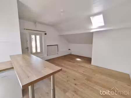 location appartement a gif sur yvette - 2 pièces