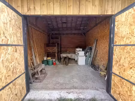 location garage 27 m2 à avensan