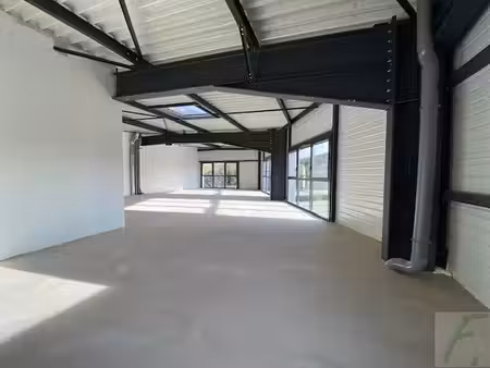 vente local d’activités sillingy 74330 234m²