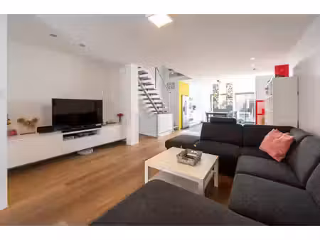 moderne  energiezuinige woning en instapklare woning met ...