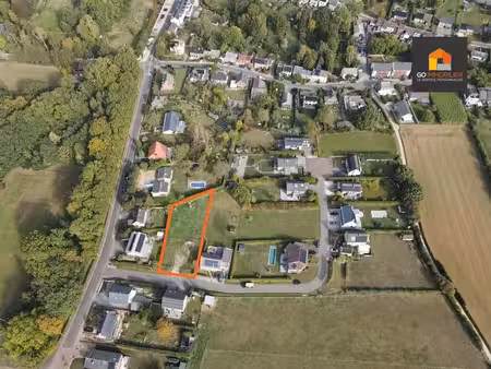 un terrain à découvrir à mont-saint-guibert