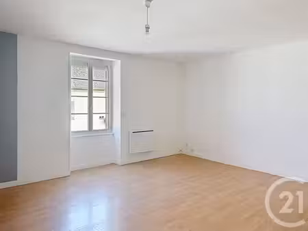 appartement t4 à louer - 4 pièces - 96 87 m2 - st nicolas de redon - 44 - pays-de-loire