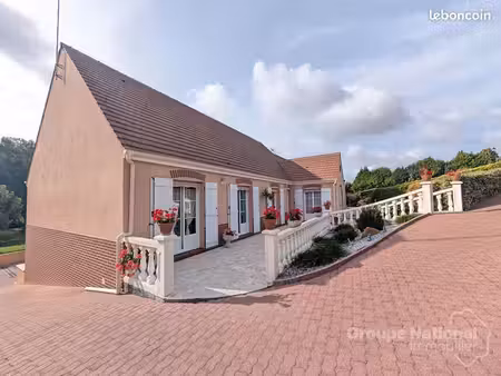 pavillon 7 pièces 123 m²