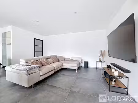 maison 4 pièces 93 m²