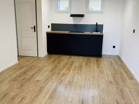 t2 refait à neuf avec jardinet gujan