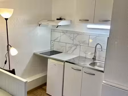 studio meublé quillan