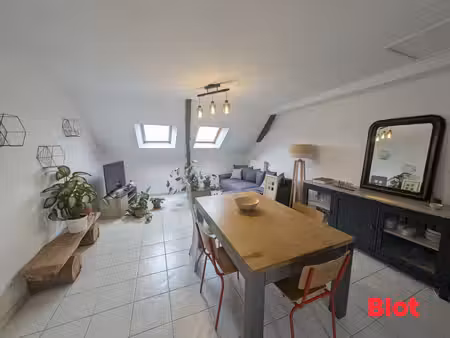 à vendre par l'agence blot vitré - appartement t3 chateaubourg st melaine