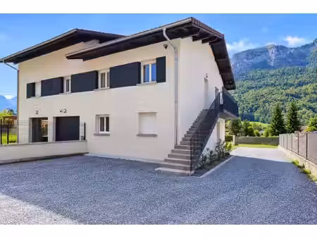 immeuble à vendre magland (74)