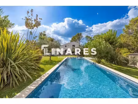 la fontaine du roy - maison familiale t5 de 230 m² - terrain 4850m2 -piscine - 13840 rogne