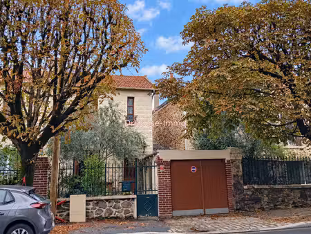 maison 83 m² à rénover - terrain 386 m² - garage - rer à 10 minutes à pied