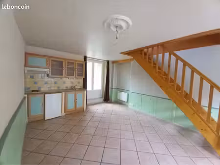 petite maison de bourg avec jardin – 45 m²