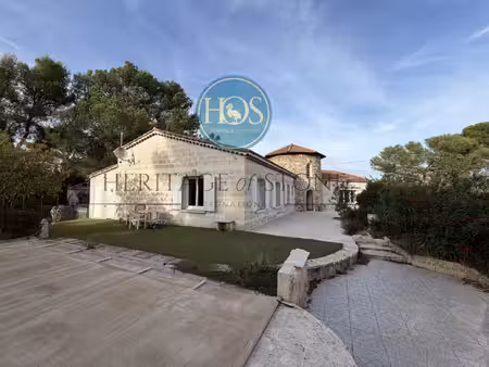 villa de luxe à vendre dans le quartier nord