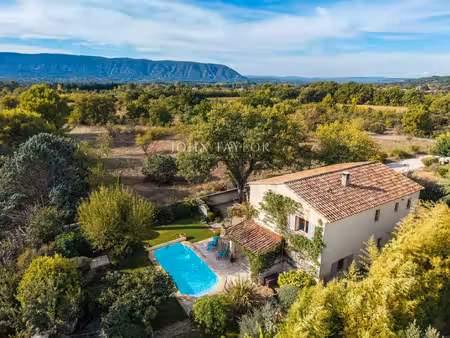 maison de luxe à vendre à cabrières-d'avignon