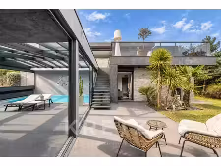 maison de luxe à vendre dans le quartier centre et nord ouest