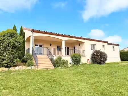 location maison 5 pièces 120 m² à dunes (82340)  930 €