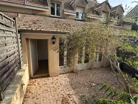 charmante maison de 5 pièces à louer