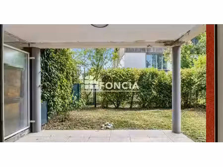 très agréable 2 pièces avec jardin au coeur de douvaine