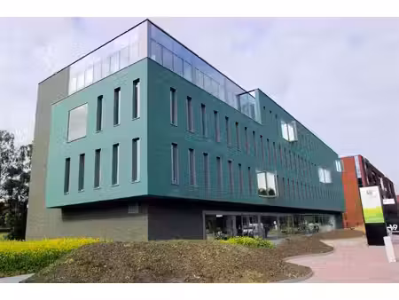 commercieel te huur in genk