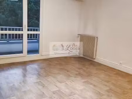 location appartement 3 pièces à sainte-luce-sur-loire (44980) : à louer 3 pièces / 63m² sa