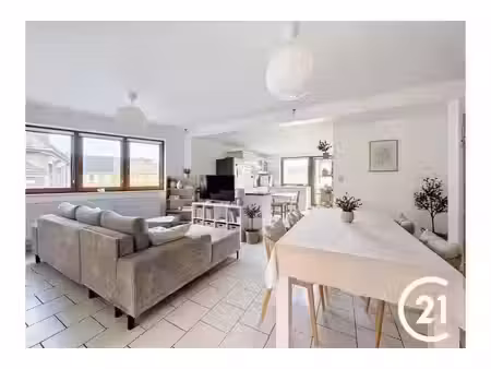 appartement à louer à rue du foyer jambois 9 jambes (vbe74641)