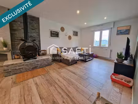 maison individuelle + sous-sol/ 3 chambres