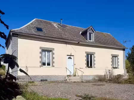 longère de 103 m² avec terrain et dépendances – saigneville