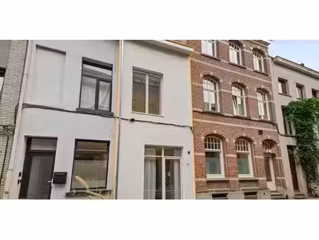 maison à louer à mechelen pour € 1.450 avec 2 chambres à coucher