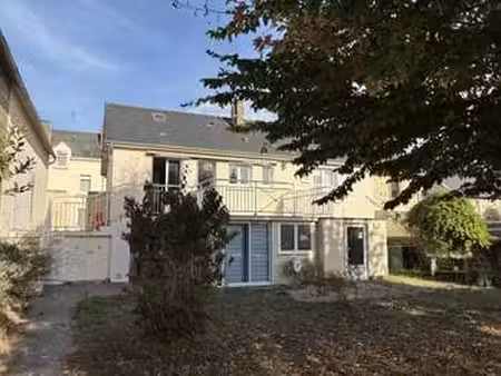 vente maison à montsûrs (53150) : à vendre / 135m² montsûrs