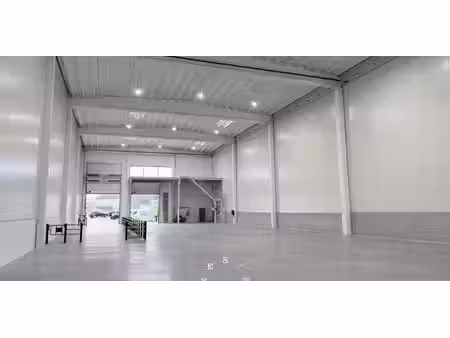 bâtiment commercial à louer à waregem pour € 3.850