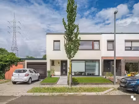 charmante woning met zonnige tuin te merelbeke flora