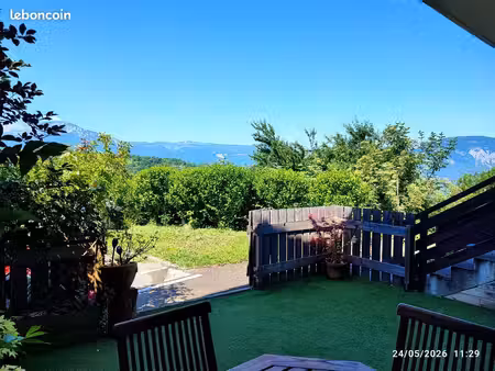 appartement t3 – jardin privatif  terrasse et parking – venon