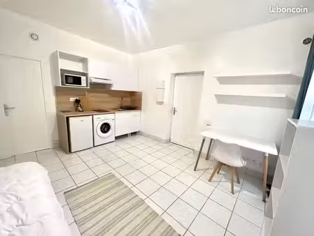 appartement 1 pièce 19 m²