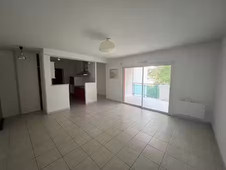 t3 saint paul les dax 66 m2 + terrasse + parking + garage