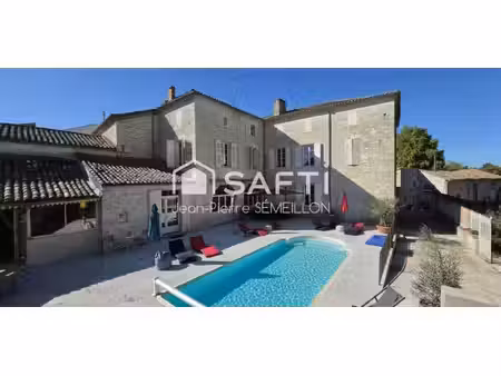 propriété d’exception du xviiie – 637 m²  2 5 ha  piscine
