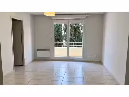 location appartement 2 pièces 39.46 m² à montpellier (34000)  778 €