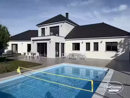 vente maison 6 pièces 210 m² à la haye-malherbe (27400)  563 000 €