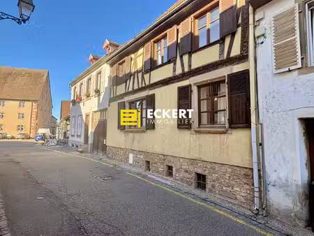 molsheim  maison d'env. 140m²  2 places parking intérieures +