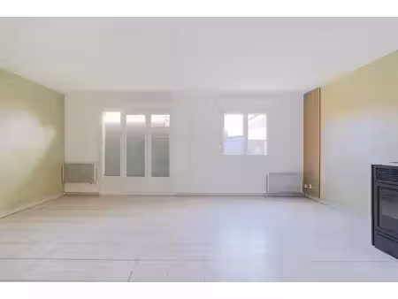 maison de 4 pièces de 79 m² située à agny