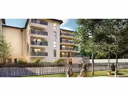 le péage-de-roussillon à deux pas de la gare ter