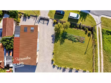 terrain de 670 m² avec bâtiment de 100 m²