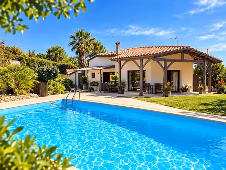 belle maison familiale avec piscine dans un secteur très recherché de villeneuve-sur-lot
