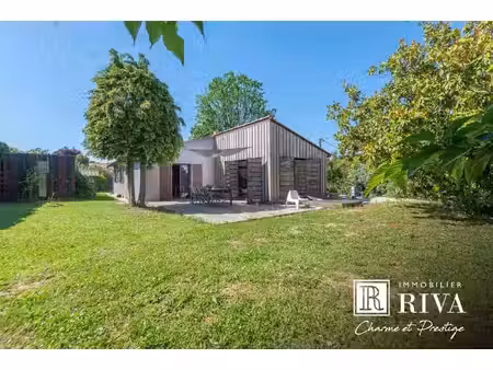 maison renovee 115 m2 - 3 chambres - calme